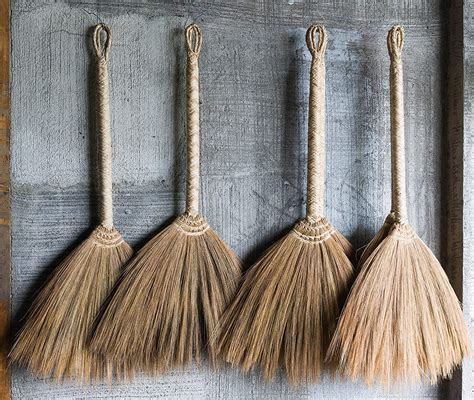 What is a whdjs broom called